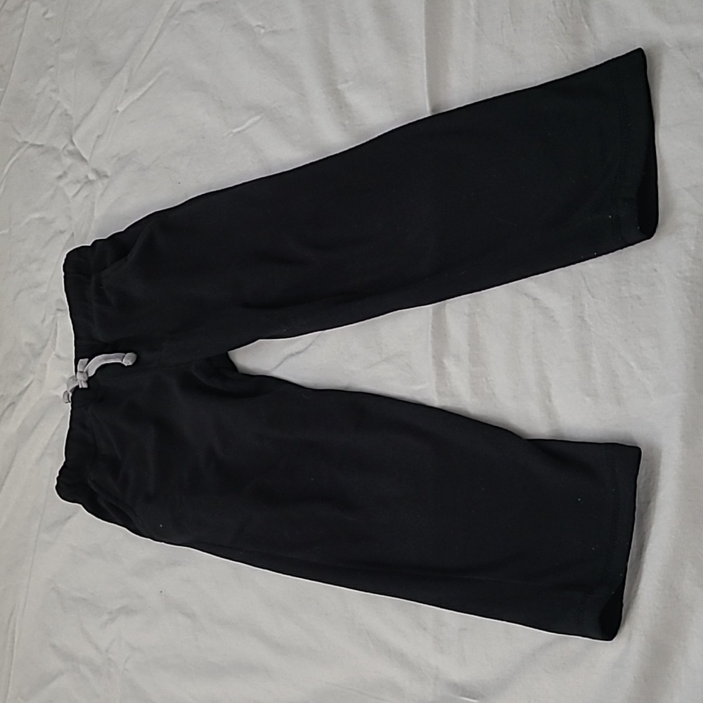 💥5/$25 Carters Boys Size 5T Black Sweatpants
